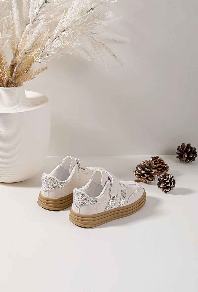 Baskets Enfant à Scratch – Chaussures Enfant – Beige et Argent – Semelle Épaisse