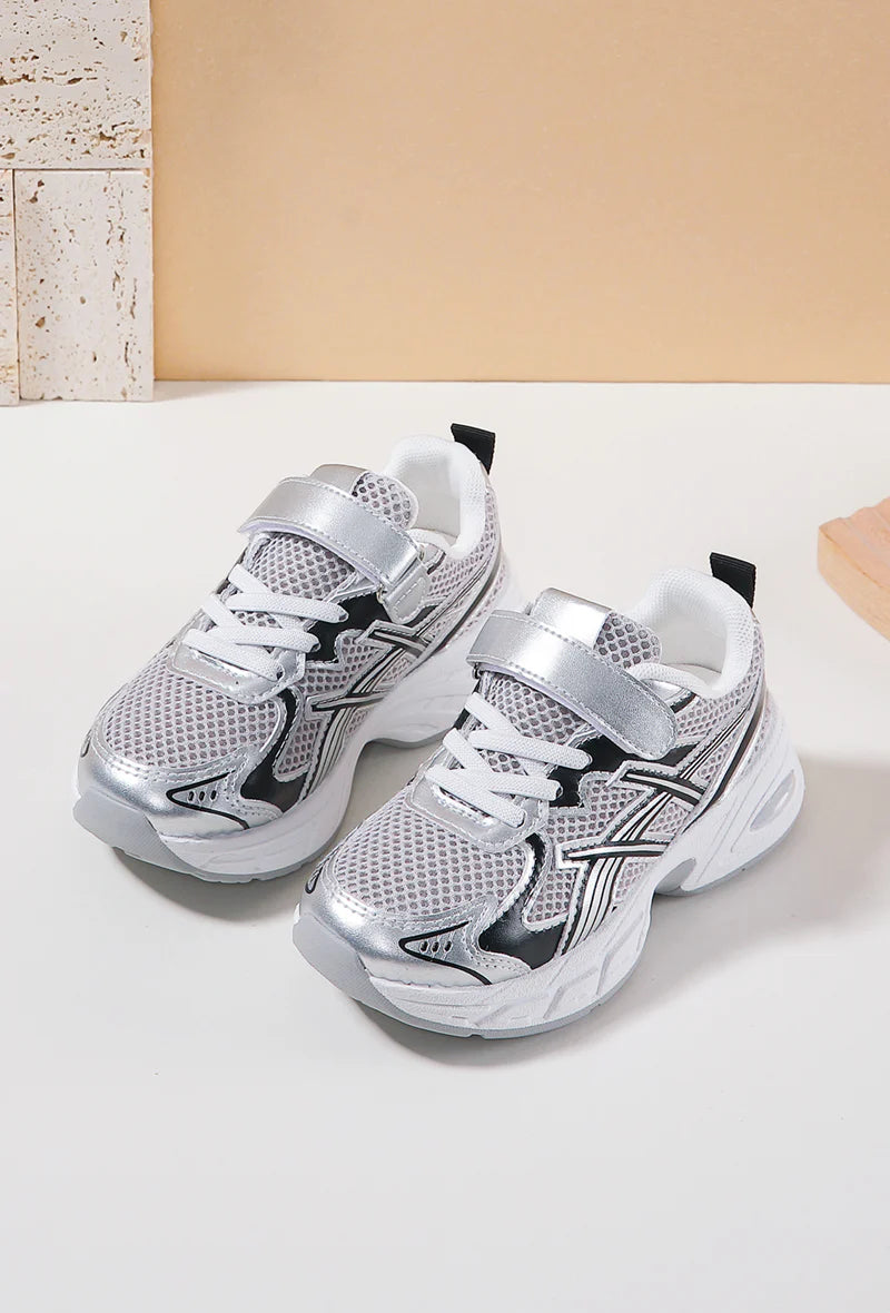 Baskets Enfant à Scratch – Chaussures Sport Enfant – Confortables et Légères – Argent et Noir
