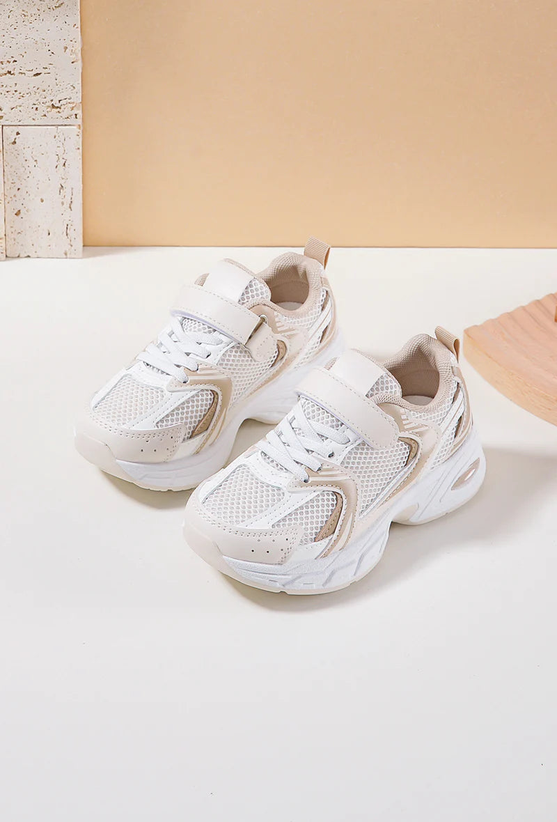 Baskets Enfant à Scratch – Chaussures Sport Enfant – Confortables et Légères – Beige et Blanc