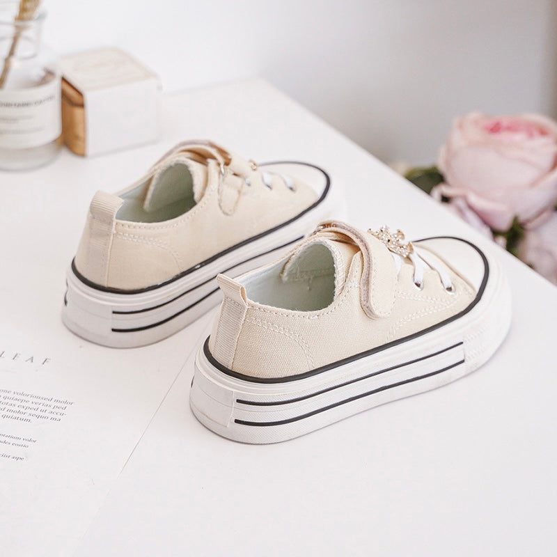 Baskets Enfant Toile à Scratch – Chaussures Casual Fille – Semelle Plateforme Confort – Beige avec Détail Papillon