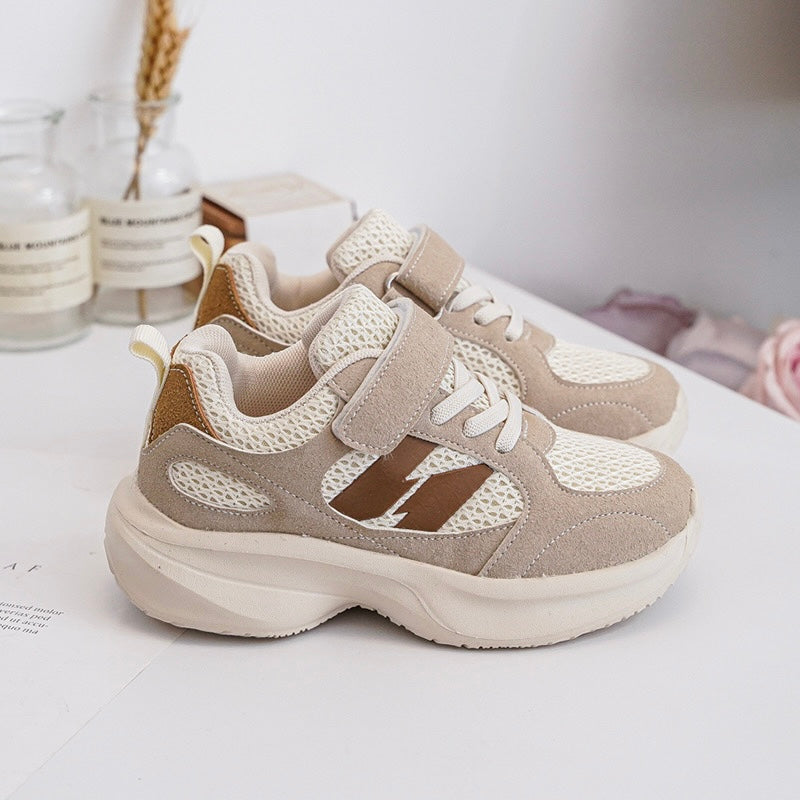 Baskets Enfant à Scratch – Chaussures Légères et Respirantes – Semelle Épaisse Confort – Beige & Détail Marron