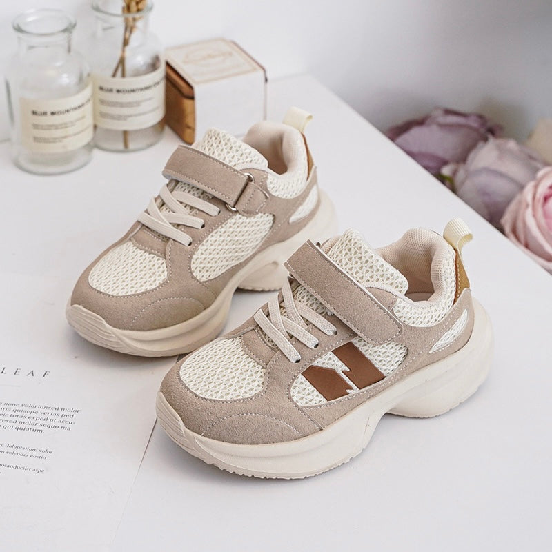 Baskets Enfant à Scratch – Chaussures Légères et Respirantes – Semelle Épaisse Confort – Beige & Détail Marron